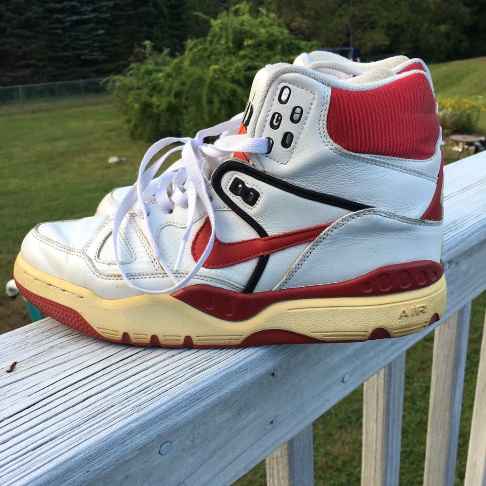 Nike Air Force III High “Pre Loved” Size 9.5